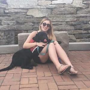 Meet your Posher, Kelsie